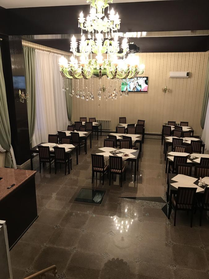 Saltanat Hotel ตัลดีกอร์กัน ภายนอก รูปภาพ